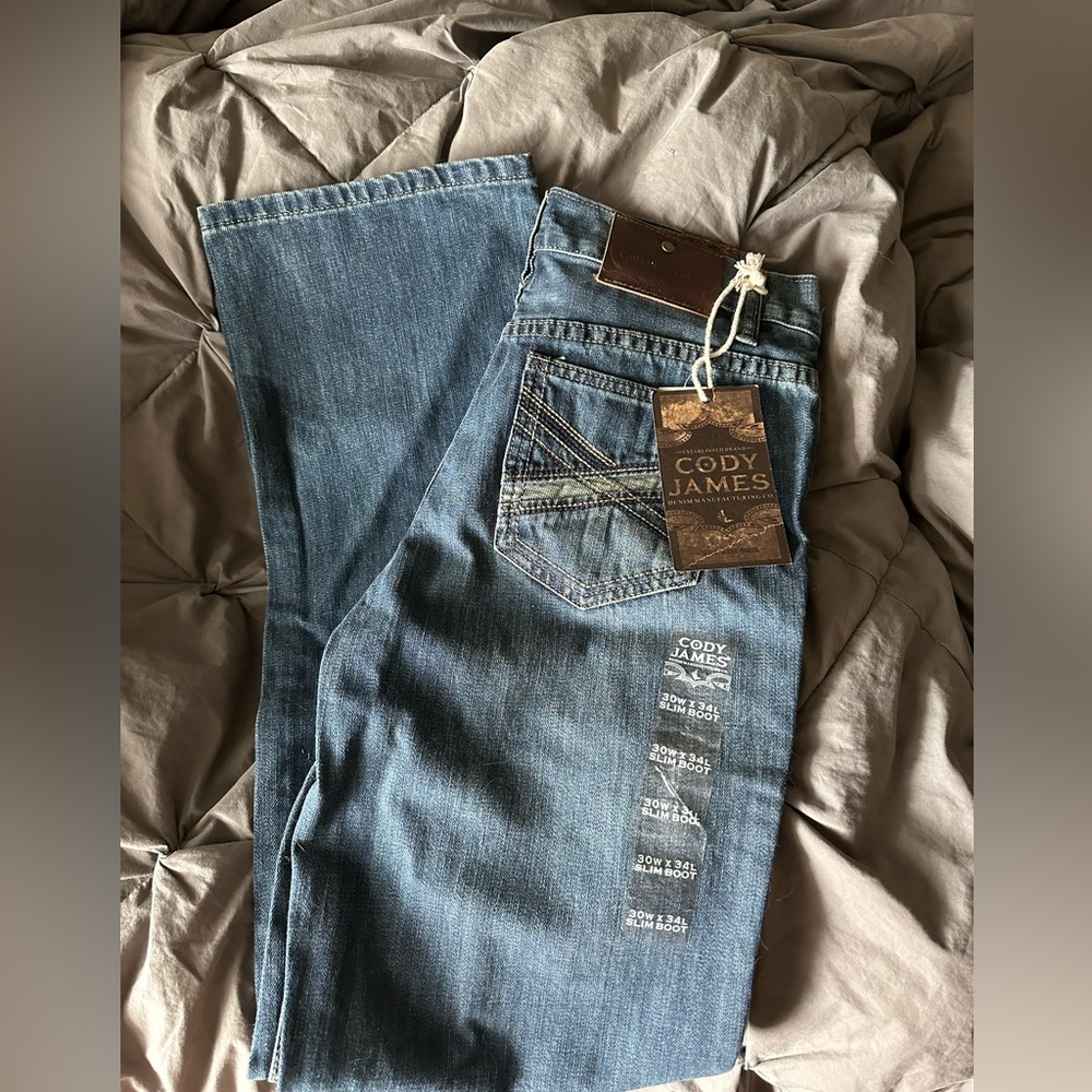 Men’s Slim Bootcut Jeans